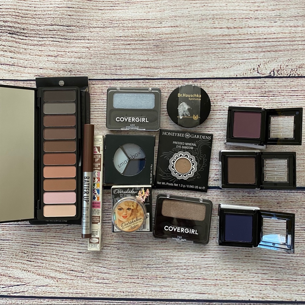 NEW Huge Eyeshadow Lot Smashbox and More!
